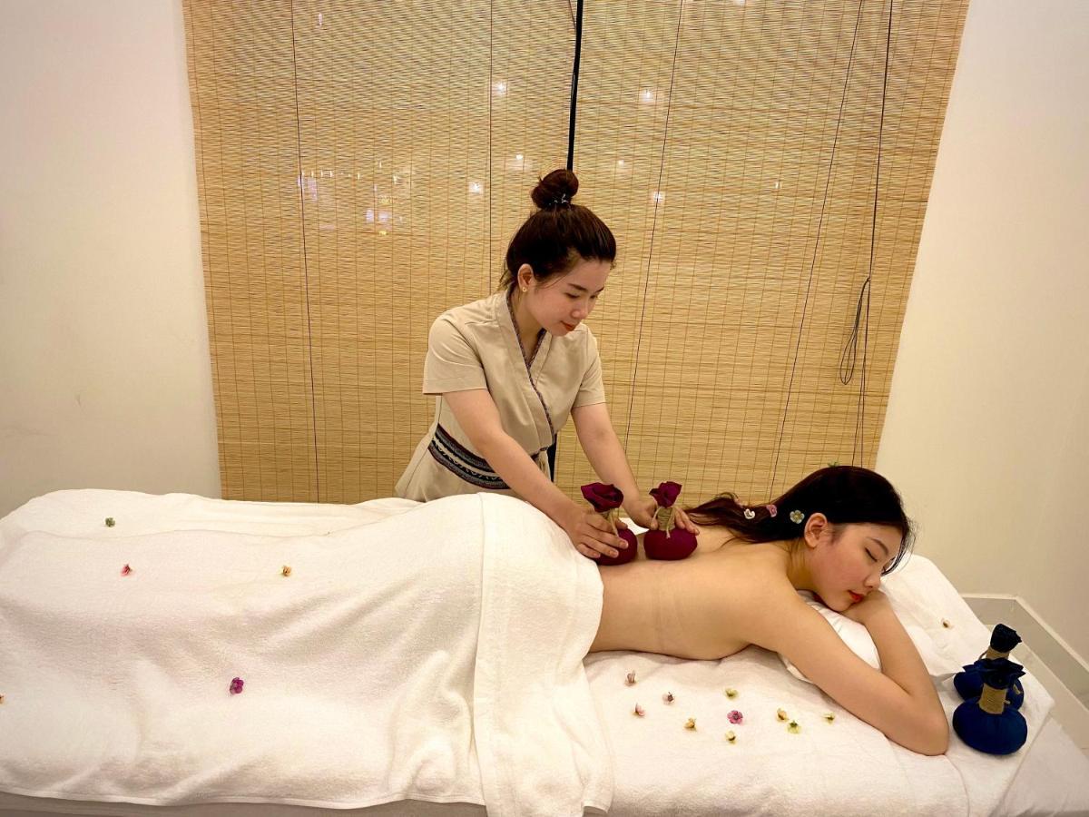 Herbs Spa & Hotel Grand World Phu Quoc Esterno foto